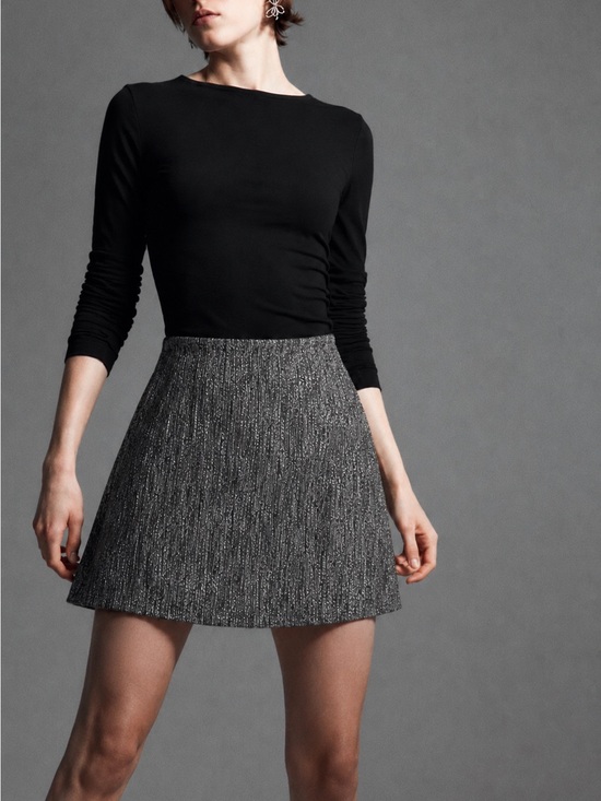 H&M Dresses & Skirts - H&M Metallic Silver Mini Skirt – Shimmer Textured A-Line – Size 8